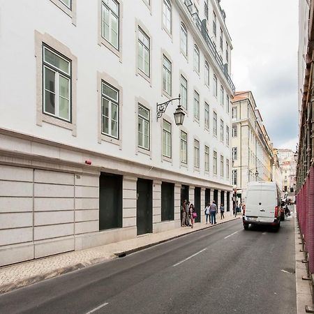 Joivy Modern 1-Bed Apt Nearby Praca Do Comercio, In Baixa Lissabon Buitenkant foto